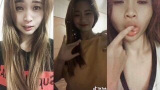 巨乳騷貨手指放嘴裡玩