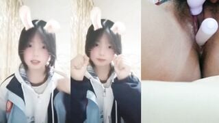 高中妹跳舞跳蛋自慰