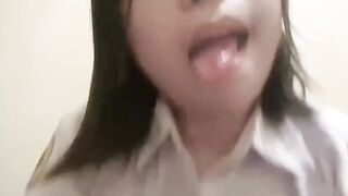 印尼巨乳高中騷妹1